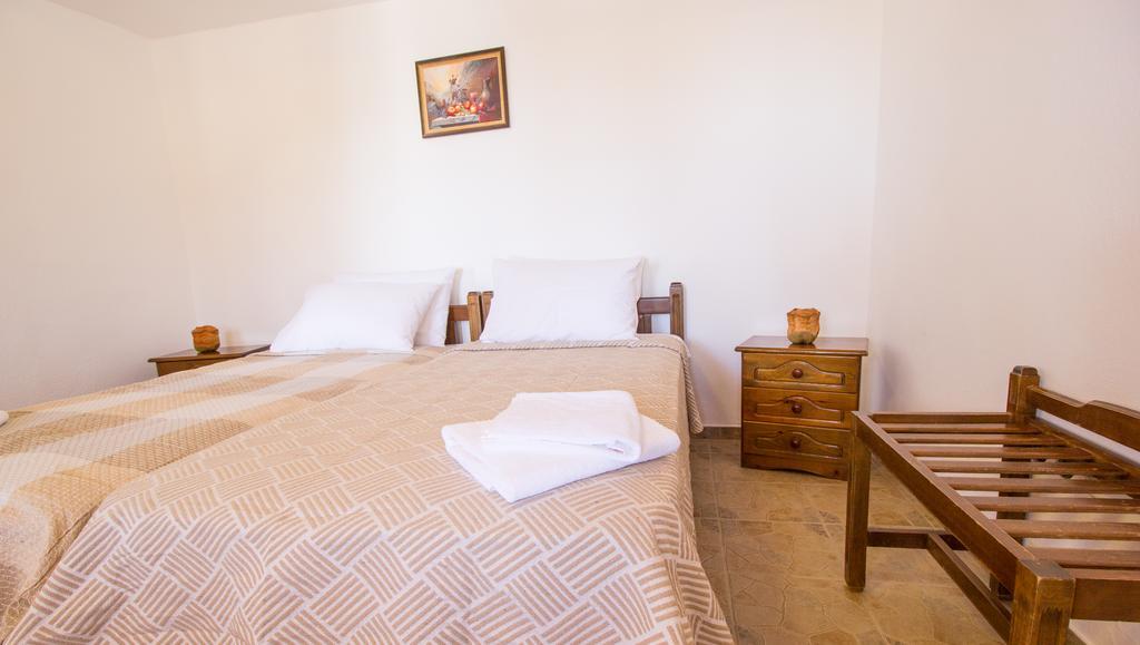 Lazarou Beach Apartments Platis Gialos  外观 照片